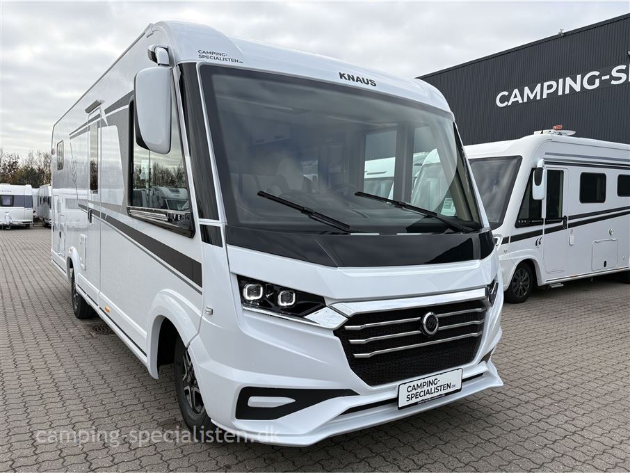 Knaus L!VE I 700 MEG